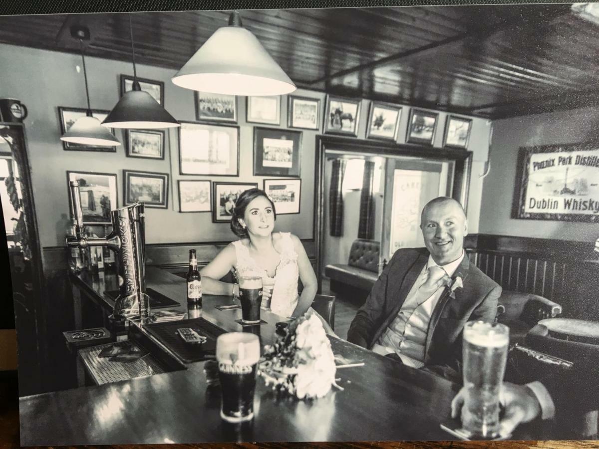 Carey'S Bar & Farmhouse Kilkenny Border Oldleighlin ภายนอก รูปภาพ